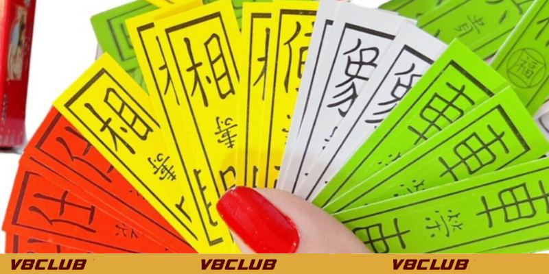 Cách chơi bài tứ sắc thách thức trí thông minh